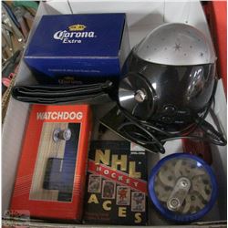 BOX W/TWO IPOD/IPHONE SPEAKERS, NHL