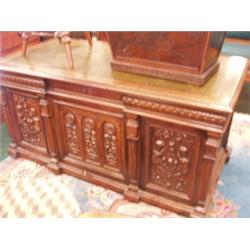 Superb walnut Renaissance Revival centre d…