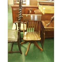 Early 20c swivel office chair in oak…