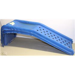 PAIR OF HEAVY DUTY CAR RAMPS