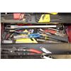 Image 2 : RED TOOL BOX WITH CONTENTS INCLUDING TORQUE
