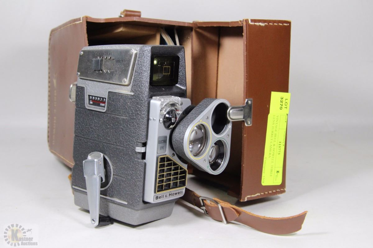 Vintage BELL & HOWELL 8mm Projector, Design 122, Model A, Filmo Regent Vintage BELL & HOWELL 8mm Projector, Design 122, Model A, Filmo Regent