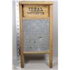 Image 1 : VINTAGE IDEAL WASHBOARD MANUFACTURED BY