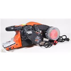 BLACK AND DECKER DRAGSTER SANDER WITH