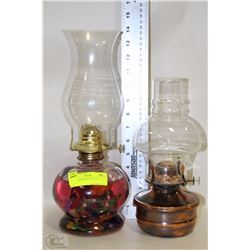 2 OILS LAMPS ONE WITH OIL