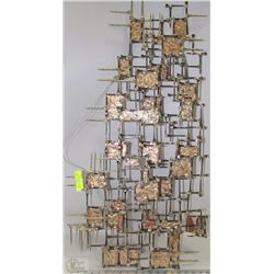 ABSTRACT METAL WALL DECOR