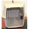 Image 1 : CONTIGO MEDIUM BEIGE DOG KENNEL 21"X27"X20"HIGH