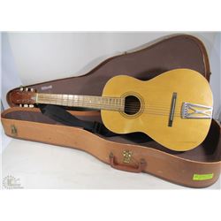 1940'S-50'S ACCOUSTIC GUITAR WITH CASE