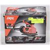 Image 1 : SKIL 1/4 SHEET PRESSURE CONTROL SANDER
