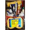 Image 1 : BOX WITH PAINTING SUPPLIES INCL BRUSHES, ROLLERS