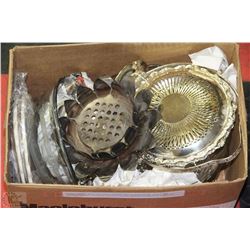 PUNCH BOWL WITH 12 CUPS ,NEW CERAMIC BEE PLATES,