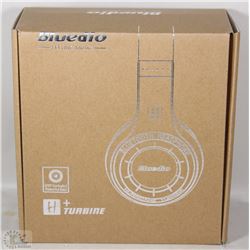 PAIR OF NEW BLUEDIO BLUE TOOTH OVER EAR HEADPHONES