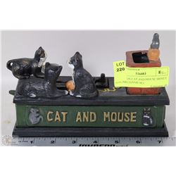 CAST IRON CAT AND MOUSE MONEY BOX (MECHANICAL)