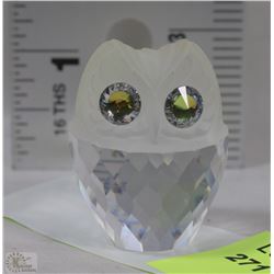 CRYSTAL OWL FIGURE WITH COLORED CRYSTAL EYES