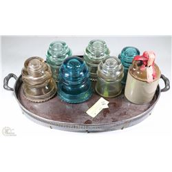 TRAY WITH 6 COLOR INSULATORS AND ORIGINAL PLATTE