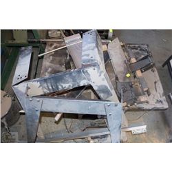 CRAFTSMAN TABLE SAW WITH STAND