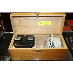VINTAGE SAWYERS VIEWMASTER WITH SLIDES