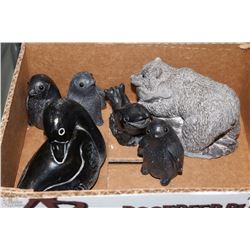 FLAT W/6 SOAPSTONE STYLE FIGURINES