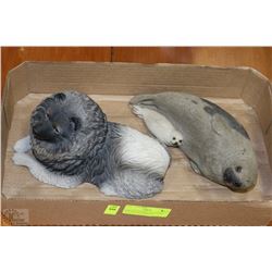 PAIR OF SANDICAST SCULPTURES INCL SEAL WITH BABY &