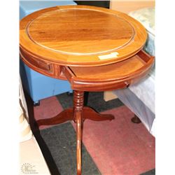 RED CHERRY WOOD TELEPHONE/OCCASSIONAL TABLE WITH