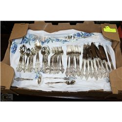 ROGERS 1847 SILVERWARE SET