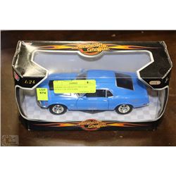 AMERICAN GRAFFITI DIE CAST SCALE 1:24 1970 FORD