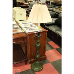 VINTAGE GREEN FLOOR TRI-LITE LAMP