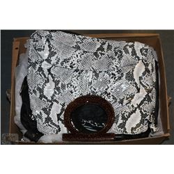 10 NEW ASSORTED LADIES HANDBAGS