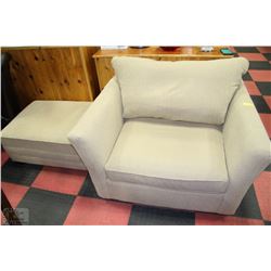 BEIGE FABRIC CHAIR WITH OTTOMAN
