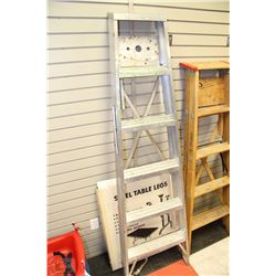 6' ALUMINUM STEP LADDER