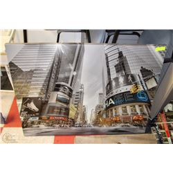 CANVAS CHASE TOWER PICTURE - 45" X 33"
