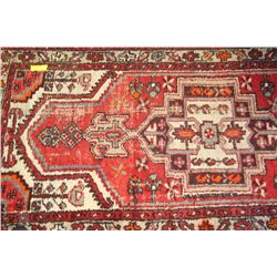 PERSIAN RUG MADE IN IRAN   3' W X 6' L