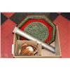 Image 1 : BOX WITH EAGLE CLAW4PC SPINCAST ROD IN TIN, BALL &