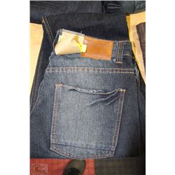 NEW URBAN HERITAGE YOUTH JEANS "SKINNY" SIZE 30