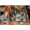 Image 1 : FLAT WITH SPECIALTY TOOLS, PULLERS, ETC.