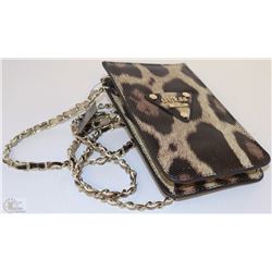 NEW GUESS CHIT CHAT MINI PURSE LEOPARD PRINT