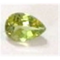 .70 CARAT GREEN PERIDOT GEMSTONE *BEAUTIFUL  TEAR DROP CUT* GEM!! GEMSTONE CAME OUT OF ESTATE!!