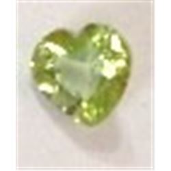 .70 *LARGE* CARAT GREEN PERIDOT GEMSTONE *BEAUTIFUL HEART CUT & FACETED* GEM!! GEMSTONE CAME OUT OF