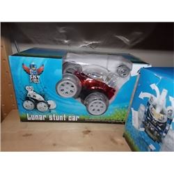 REMOTE CONTROL LUNAR STUNT CAR