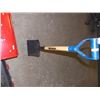 Image 1 : NEW SHOVEL - WESTWARD - D-HANDLE