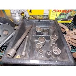 BOX OF LARGE SOCKETS AND EXTENTIONS