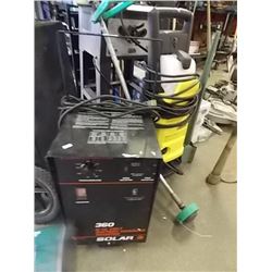 BATTERY CHARGER - BOOSTER - 6/12 VOLT