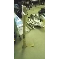 LONG HANDLE GRUB HOE