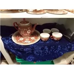 VINTAGE CHINESE TEA SET