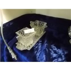 VINTAGE CREAM & SUGAR WITH TRAY