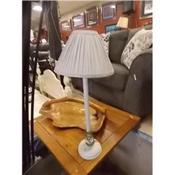 TABLE LAMP - WHITE