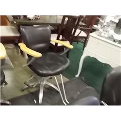 MODERN HYDRAULIC SALON CHAIR - BLACK