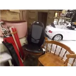 MASSAGING CHAIR COVER