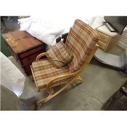 WICKER CHAIR WITH CUSION