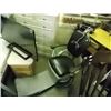 Image 1 : ADJSTABLE DENTIST  CHAIR